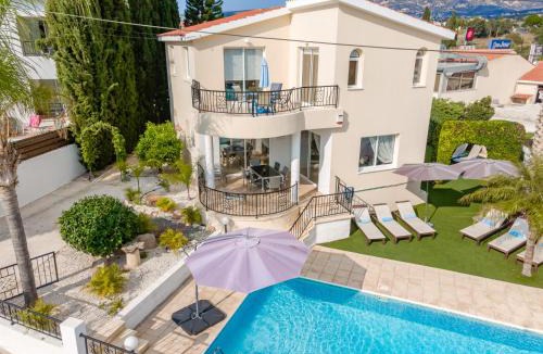Pegeia Villa | Villa Soraya 1 by Ezoria Villas