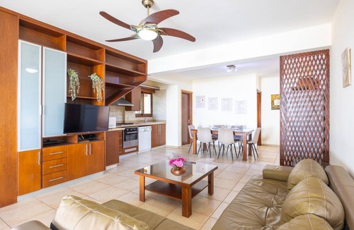 Peyia Town Villa | Villa Sunlove in Peyia