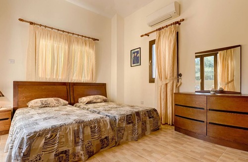 Argaka Villa | Villa Tsikkos Tria in Argaka