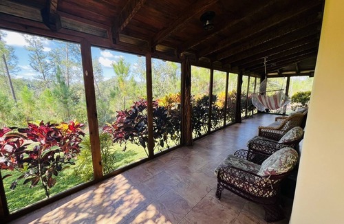 San Antonio Apartment | Villa w/AC & Pool - 1 mile to Big Rock Waterfall. GOLD STANDARD CERTIFIED.