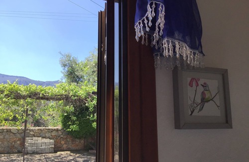 Kyrenia Villa | Villa with Large Private Pool