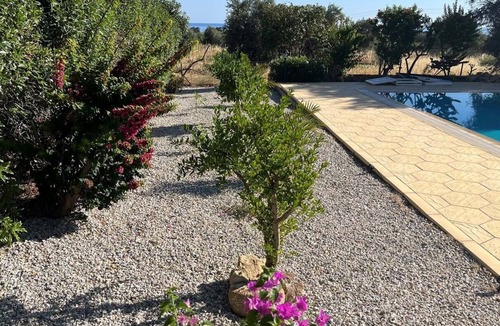Karsiyaka Villa | Villa Zeytin 3 Bedroom Villa with private pool