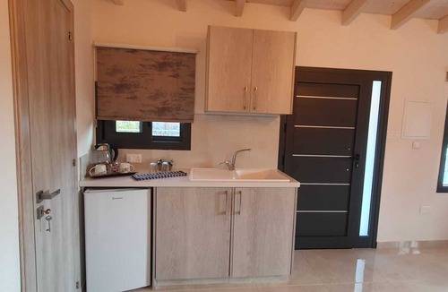Pelentri Apartment | Village Gem Peledri Studio