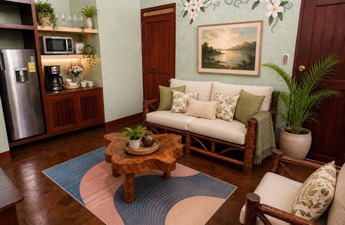 Nandasmo Cabin | Volcano Viewing from Casa Maya Lodge!