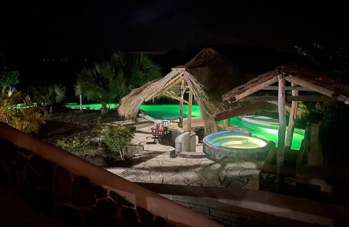 Nandasmo Cabin | Volcano Viewing from Casa Maya Lodge!