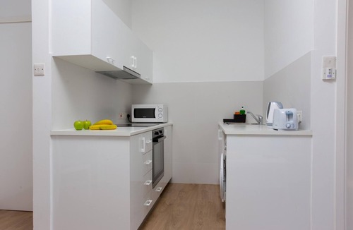 Agios Tychon Apartment | White Arches Sea View Apt No 1
