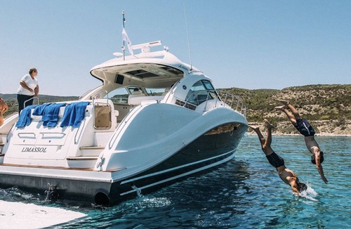 Egkomi Boat Rental | Yacht style