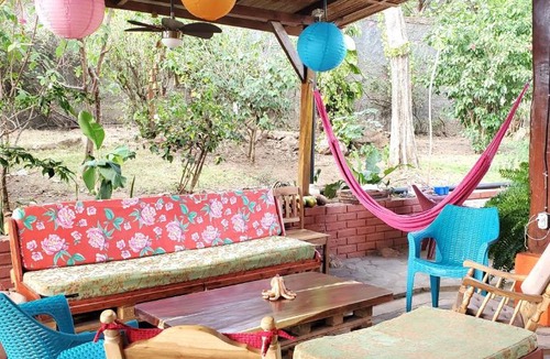 Poneloya Hotel | Yellow Submarine Hostal