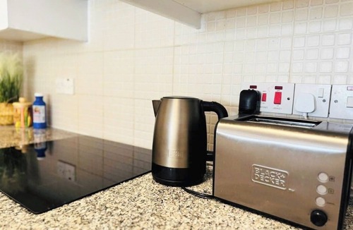 Paphos Apartment | Your Cozy Home - 2BR apartment w Large Balcony/Pool/Parking/Work friendly/Paphos