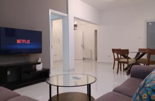 Limassol Apartment | Zelea Deluxe Apartment (BREAKBOOKING CY)