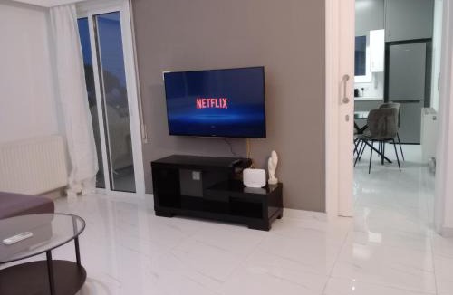 Limassol Apartment | Zelea Deluxe Apartment (BREAKBOOKING CY)