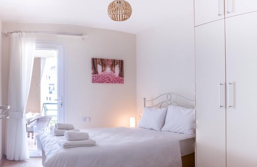 Bafra Apartment | Zeus Apartment with Sea View