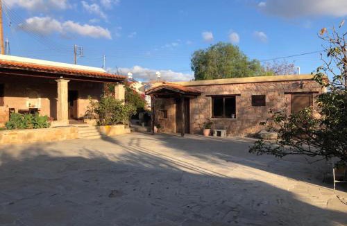 Tremithousa Villa | Zivlas Stone House