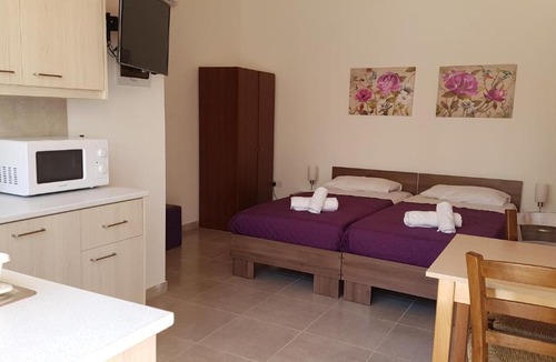 Larnaca Apartment | ZORBAS No 3