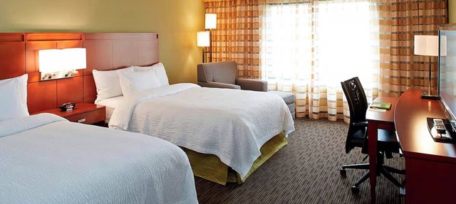 Marriott Ithaca | 2 Queen | Ideal for University Visits, Indoor Pool | 2 Units in Ithaca