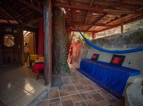1 bedroom cabin, 3 blocks from beach and center of San Juan in San Juan del Sur