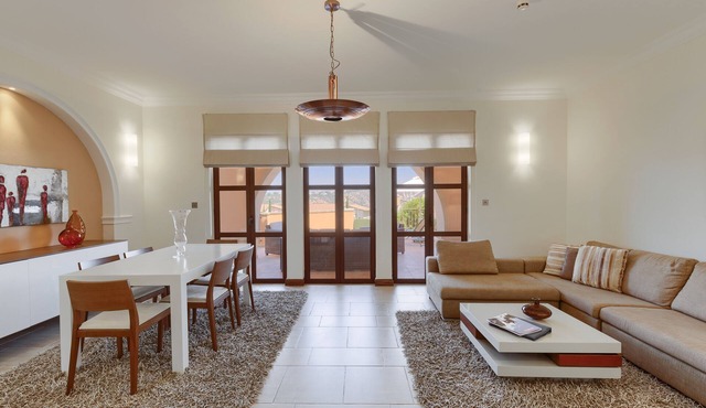 2 Bedroom Apartment - AHI02