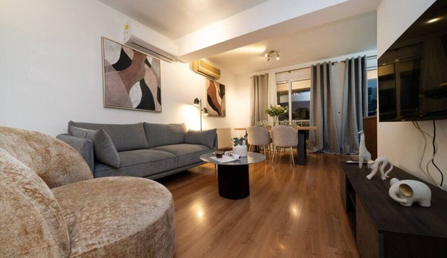 2 bedroom flat in center