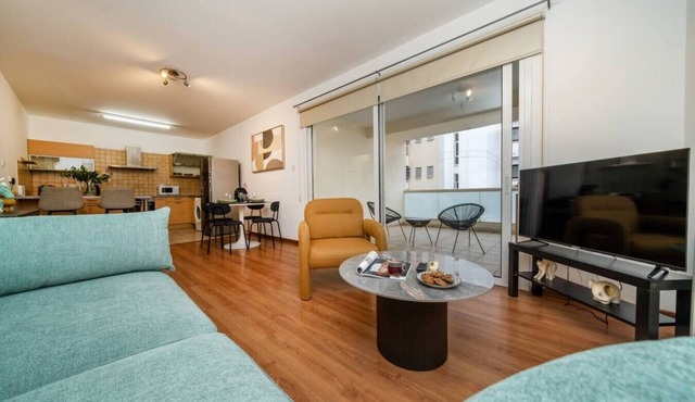2 bedroom flat in center