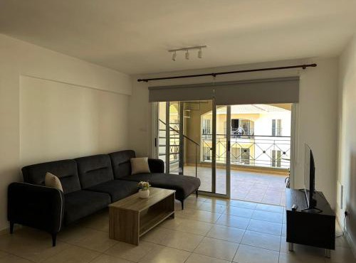 2 Bedroom Penthouse Apartment With Swimming Pool