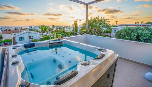 250m to Beach - Private Hot Tub - 2 Terraces - BBQ in Paphos