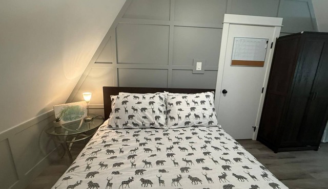 3BDR Entire House 1BLK to River/5min Walk to DTWN in Saskatoon