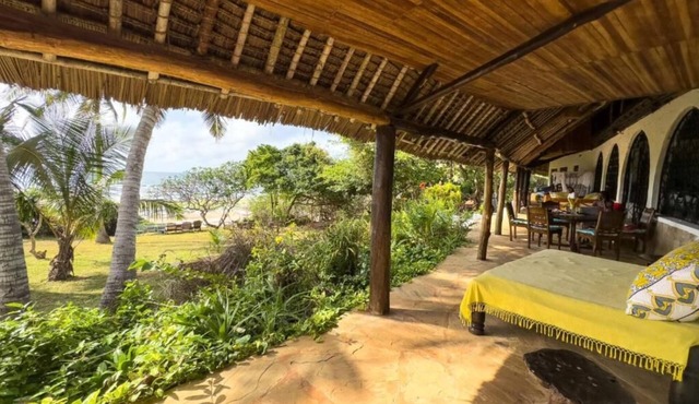 4-bedroom Beachfront Villa in Msambweni in Msambweni