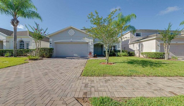 455 - Stunning 5 Bed Villa with South Facing Pool and Spa in Davenport