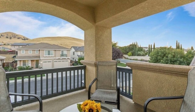 5BD/4.5BA Home for Monthly Rental in Antioch in Antioch