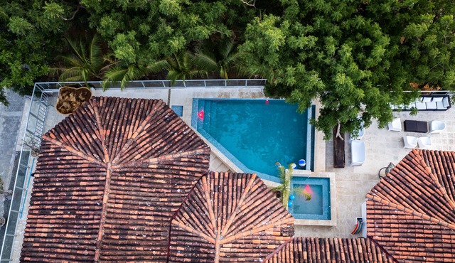 A few steps from a private beach, surf, luxury, daily housekeeping and jacuzzi in San juan del Sur