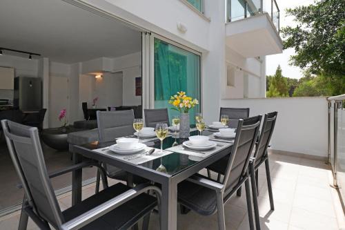 Alessia 2bed Apartment - Coralli Beachfront Resort