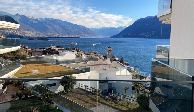 Apartment "Lago Moments" with mountain view in Brissago