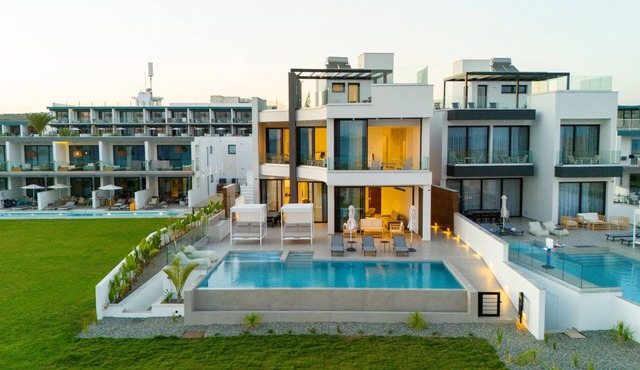 Aqua Beachfront Villas #1, Aqua Beachfront Villas - Villa 1 in Ayia Napa