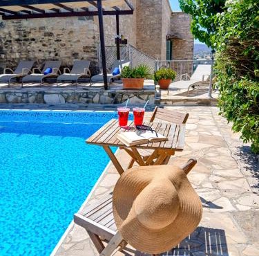 Athena's Pool Oasis