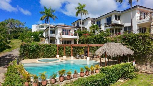 Bahia Del Sol Villas & Condominiums in San Juan del Sur