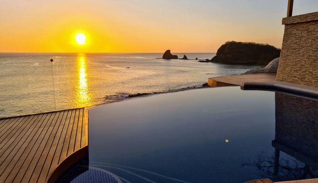 BEACHFRONT LUXURY - 180° BAY VIEWS - INFINITY POOL - AND STUNNING OUTDOOR SPACES in San Juan del Sur