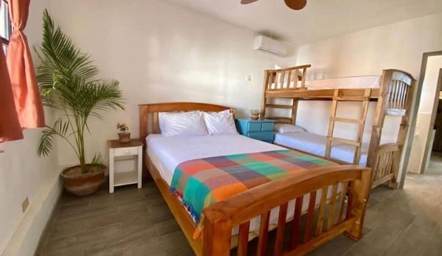 Beachfront Private Apartment in Leon