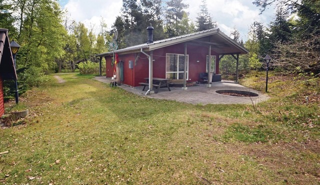 Beautiful home in Hadsund with WiFi in Hadsund