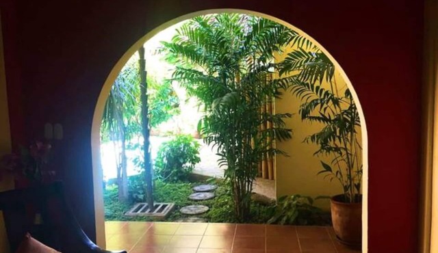 Beautiful Tropical Paradise Near City Center in Granada