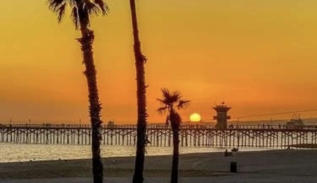 Beautiful Waterfront Seal Beach Rental in Seal Beach