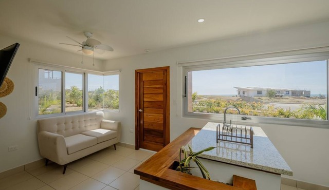 Breezy 2BR Beach House with Resort Amenities in Villa El Carmen