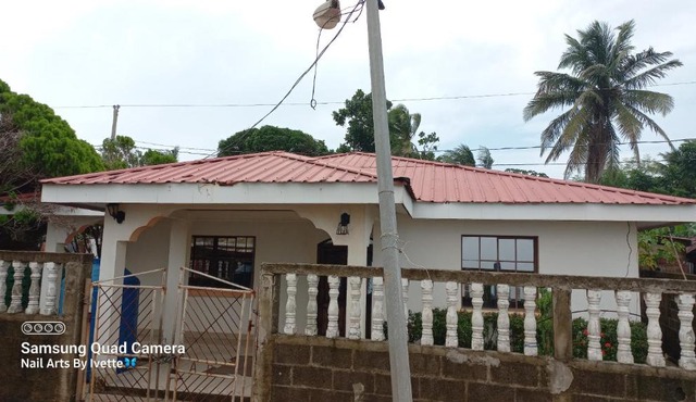 Casa Frente al Mar in Little Corn Island