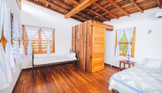Casa Madera in Chinandega