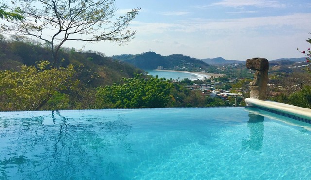 Casa Sueños: Stunning Bay-view Retreat Infinity Pool Walk to Town Sleeps 9 in San Juan Del Sur