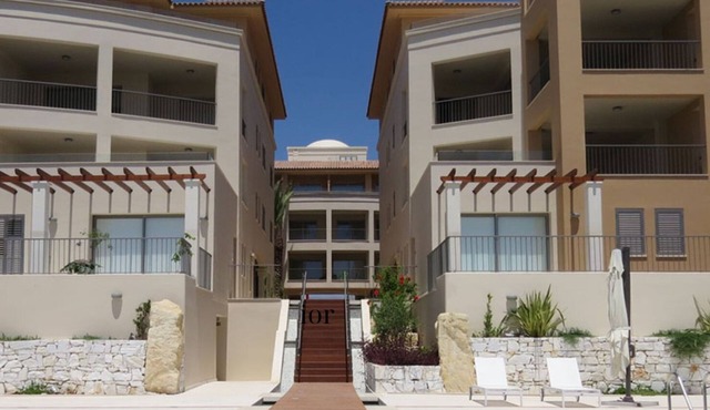 Celeste by the Sea: Summer Chill, Pool, Beach 2BR. in Paphos