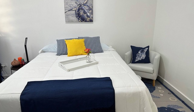 Charming 2-bedroom house with WiFi and AC in delightful Jinotepe. in Jinotepe