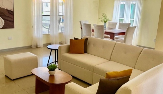 Charming house 25 minutes from the beach in Tola
