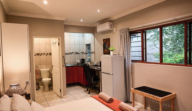 Charming Private B&B Room in Secure Estate in Mbombela Nelspruit