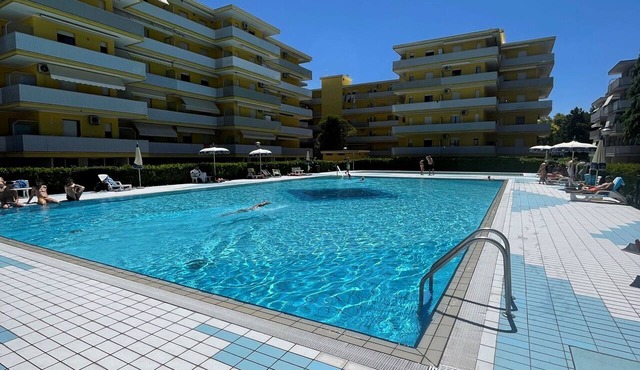 Charming studio with shared pools in Bibione