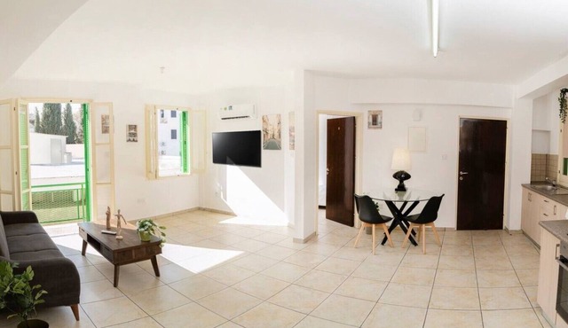 City center 2 bedroom flat